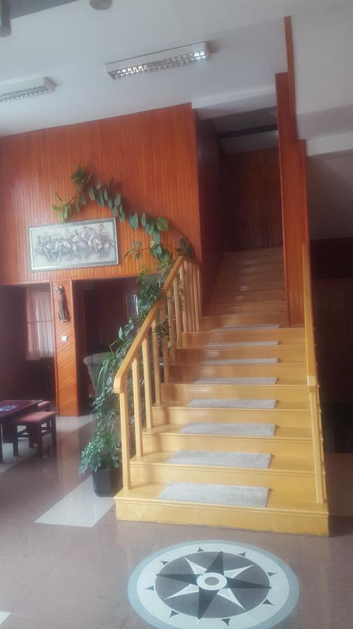 Hotel Satelit Kumanova Dış mekan fotoğraf